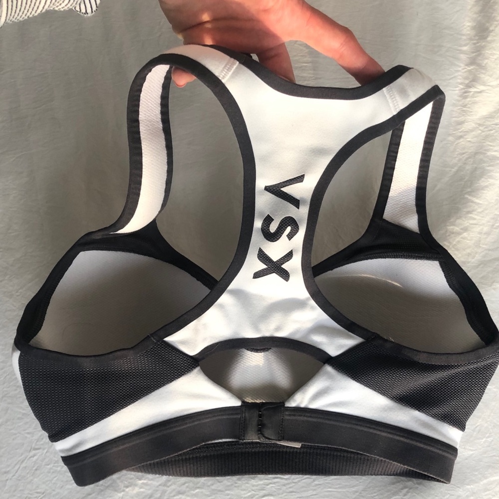 VS Sports Bra Bundle! 🔥 - Picture 5 of 7